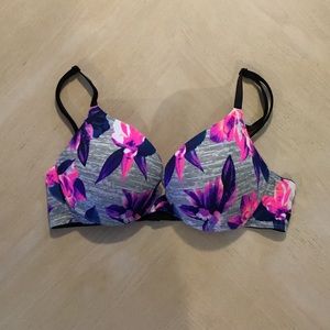 VS PINK Push-Up Bra
